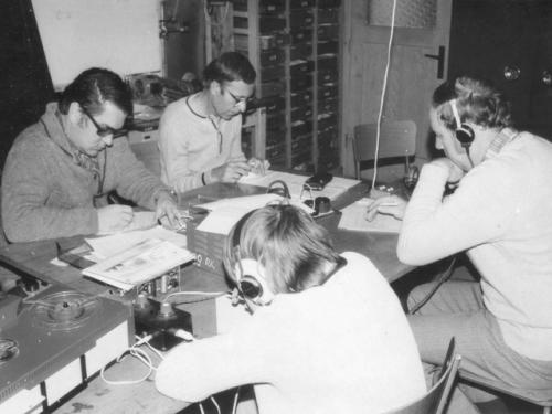 Rozhodčí František Dušek OK1WC a Vítězslav Hanák OK1HR, poslouchali J.Dušek a Jan Huryta OK1MNV