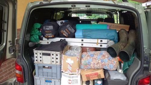 Contestové vozidlo naplněno až po střechu