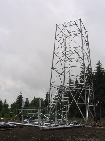 Navštívili jsme i rozestavěnou rozhlednu