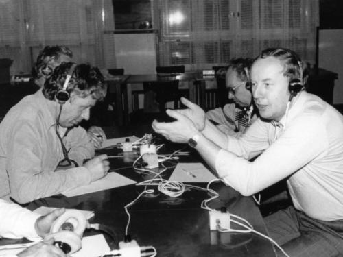 Pepa Šnábl OK1MKD, Honza Huryta OK1MNV a v pozadí Václav Vomočil OK1FV