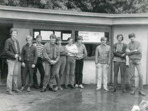 Neznámí závodníci