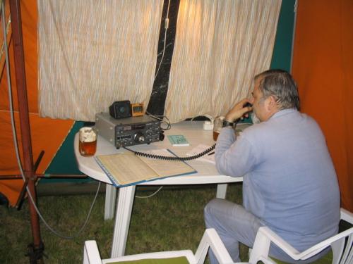 U mikrofonu Honza Cuc OK1JC