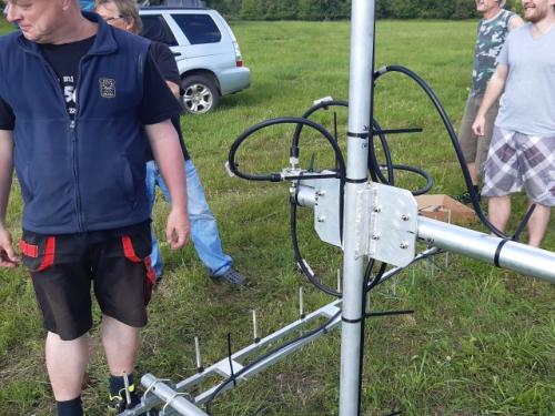 Anténní kabelové hnízdo