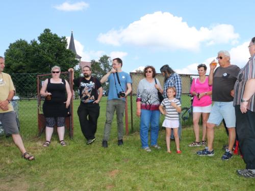 Část hostů - Veronika OK1ZLO, Honza OK5MAD, Ivoš OK1TYR, Béda OK1FXX a VO Pepa OK1MKD