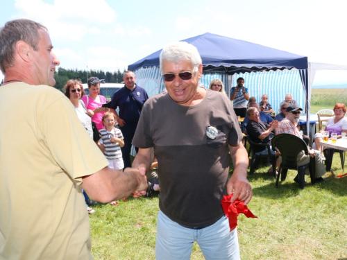 Petr OK1AKI a Pepa OK1MKD si gratulovali k dokončení první etapy rekonstrukce střediska