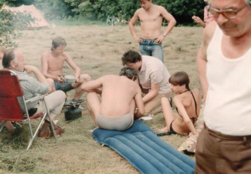 Vašek Antoš OK1ARP, Martin Kobrle, Pepa Nosek OK1AXN, Aleš Stirand OL5VGB, Petr Nykl OL5BIW, Naďa Romaniuková OK1UXL a Ruda Weber OK1VHD