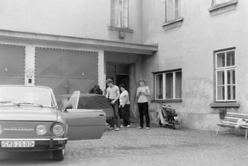 Při odjezdu od radioklubu Pepa Nosek OK1AXN, Martin Kobrle, Blanka Knapová a Petr Knap OK1AKI