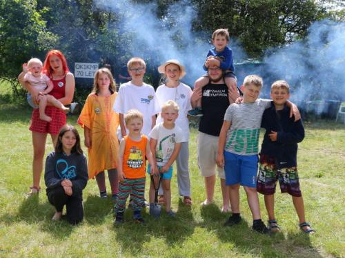 Tým mladých operátorů