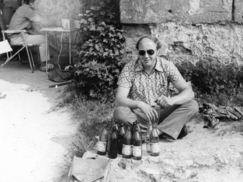 Honza Huryta OK1MNV při ladění PA