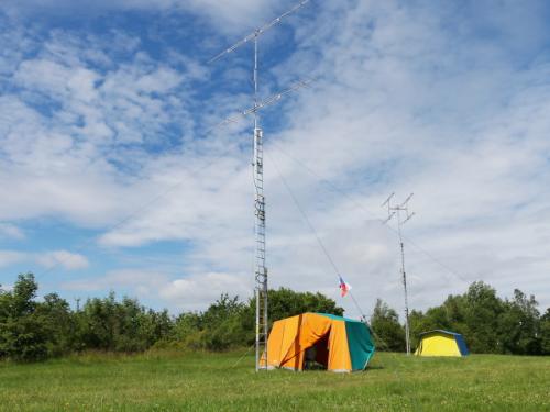 Obě pracoviště v nedělním dopoledni