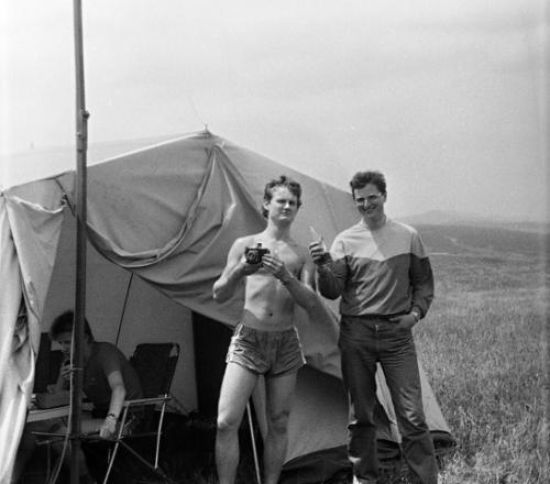 U mikrofonu Ota Knap ml., fotili Martin Kobrle a Aleš Stirand OL5VBG