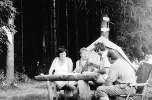 Blanka Knapová, Milena Cucová, Pepa Nosek OK1AXN a Vašek Antoš OK1ARP