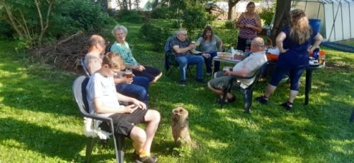 Dopitná - zhodnocení závodu. Ondra, Roman OK1NPF, Martin OK1TKN, Honza OK1MNV, Lída, Štěpánka, Vláďa OK1FUJ a Věra