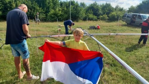 Balíme, tak zase za rok. Vítek, Martin OK1TKN, Honza OK1MNV, Mikuláš a Vláďa POK1FUJ