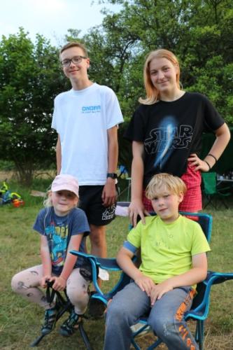 Mladí operátoři. Karolínka, Ondra, Maruška a Miki