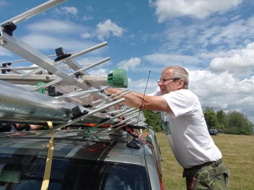 Zase všechno naložit. Petr OK1AKI