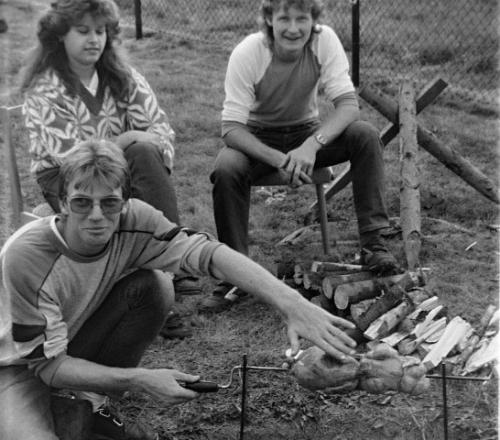 Petr Čermák, Věra a Martin Kobrlovi u kuřat