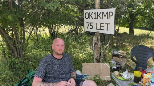 Vítek se raději uchýlil do stínu