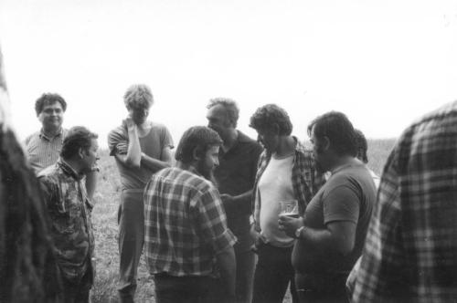 Přijela návštěva z OK1KOB (Dvůr Králové) - Pavel Helemik OK1ASU, Míla Jůza OK1DMJ, Ota Knap ml., Béda Sigmund OK1FXX, Pepa Nosek OK1AXN, Pepa Šnábl OK1MKD, Honza Cuc OK1JJC