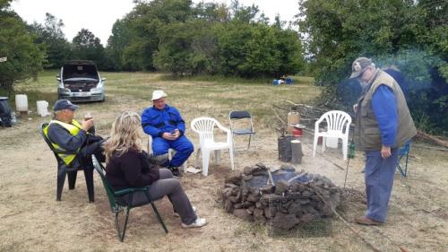 Nedělní ráno bylo studené + Věra Kobrlová, Honza Huryta OK1MNV, Vláďa Ferles OK1FUJ a Honza Cuc OK1JC