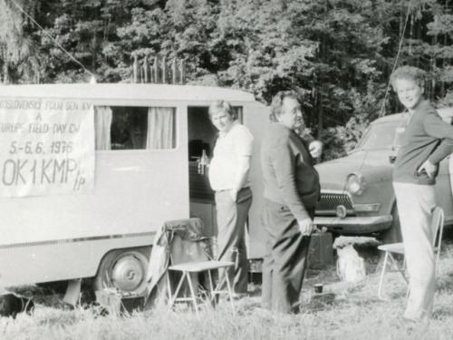 Jirka Podlipný OK1MZO, Standa Šmidrkal OK1AAH a Standa Blážka OK1MBS